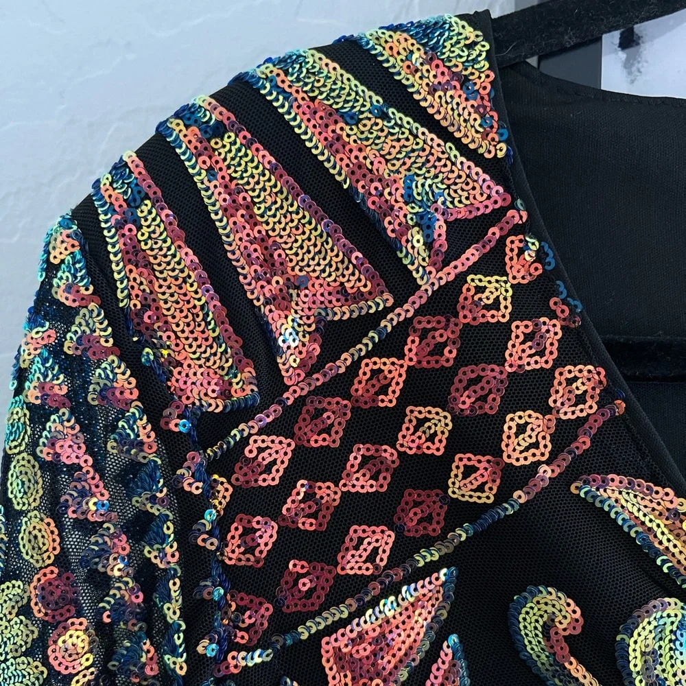 AKIRA Elegant Sequin Long Sleeve Mesh Bodysuit Top size Large - Picture 6 of 10